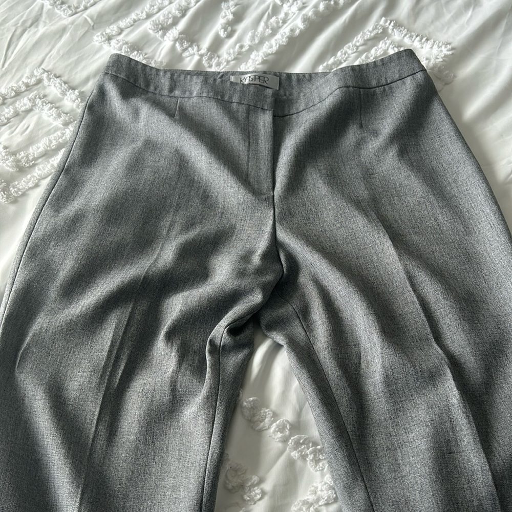 Kasper blazer and trouser set petite in gray